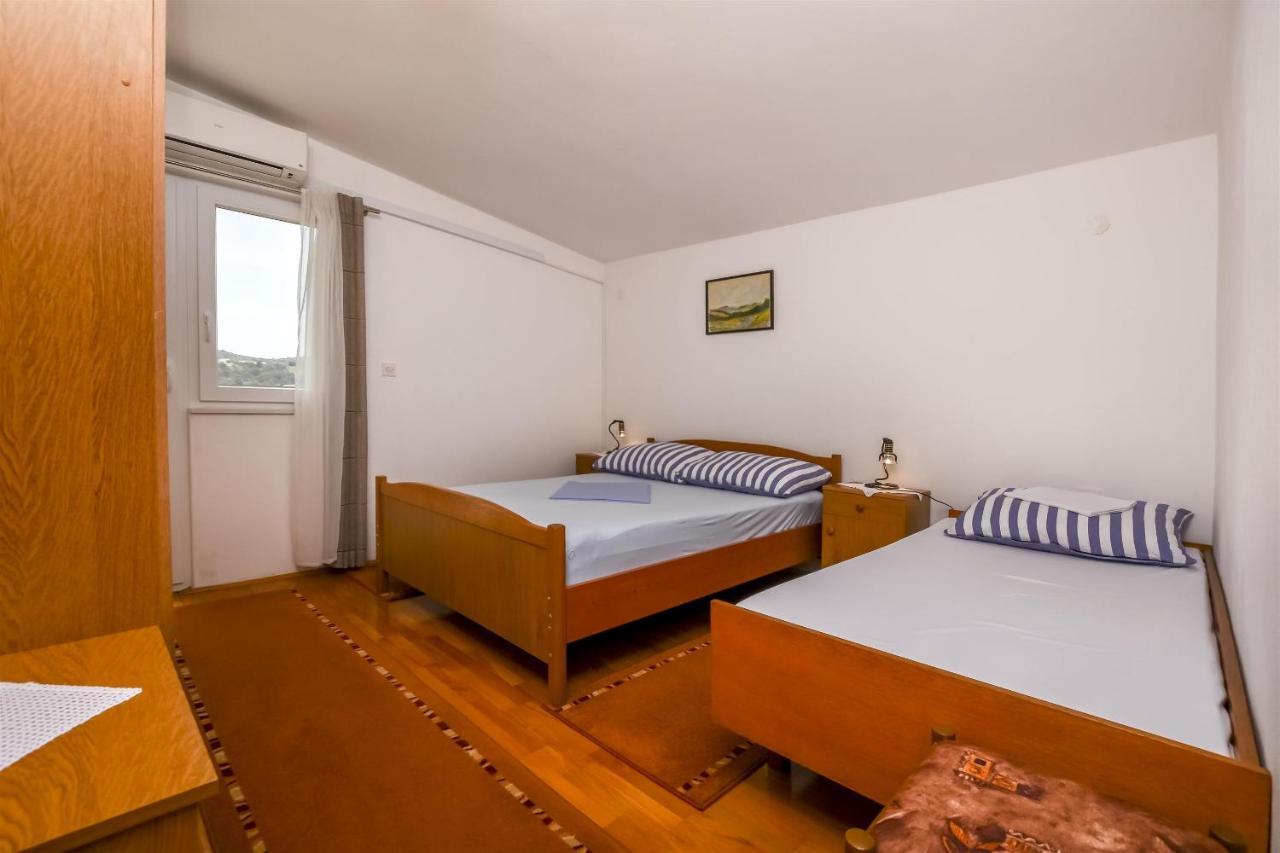 Apartment Kucinic Rogoznica  Exterior photo