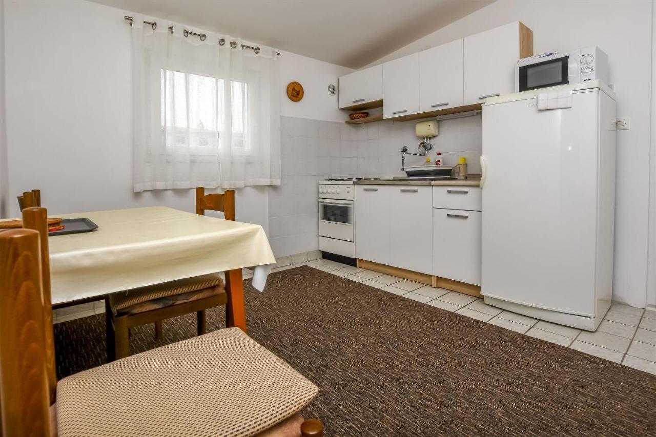 Apartment Kucinic Rogoznica  Exterior photo